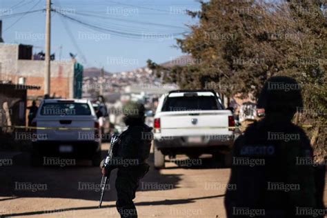 Asesinan A Hombre Afuera De Su Casa