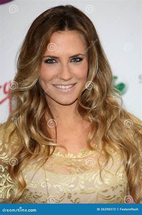 Georgie Thompson Editorial Photography Image Of Kensington 26290372
