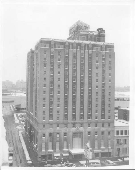 Akron's historic Mayflower Manor to be bought, renovated by senior