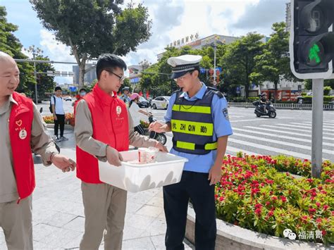 夏日炎炎 有你真甜！“融电志助侠”为交警、环卫工人送清凉了 活动