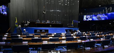 Senado deve votar taxa da blusinha e programa Mover nesta terça feira