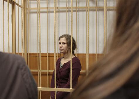 Как судили Pussy Riot Артхроника журнал No 1 об искусстве в России