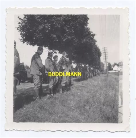 Foto Soldaten Wehrmacht Beim Wasser Lassen Pulleralarm Nude Gay Eur Picclick De