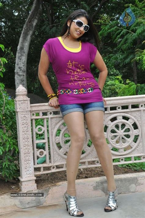 Shivani Hot Stills Photo Of