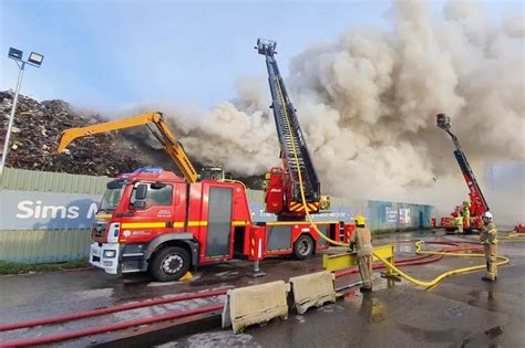 Avonmouth Fire Timeline Shows How Firefighters Quelled Huge Blaze Over