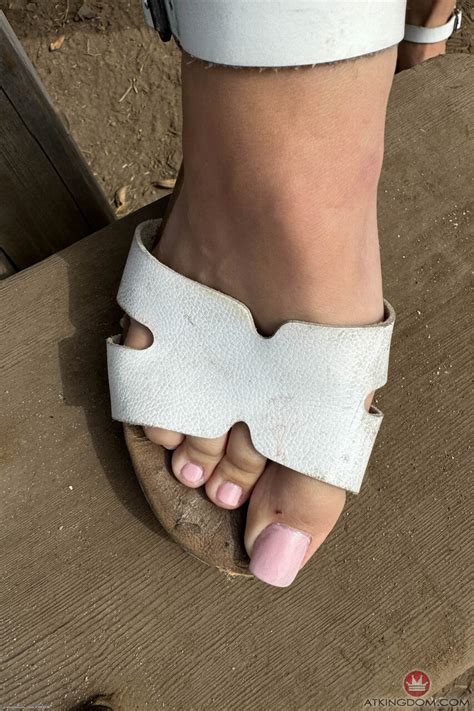 Atk Galleria Featuring Nicole Nichols Naked Pictures Coedcherry