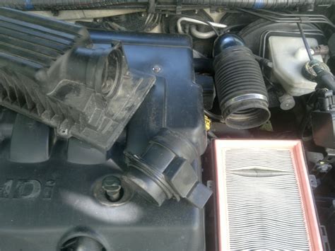 воздушный фильтр — Peugeot 406, 2 л, 2003 года | расходники | DRIVE2