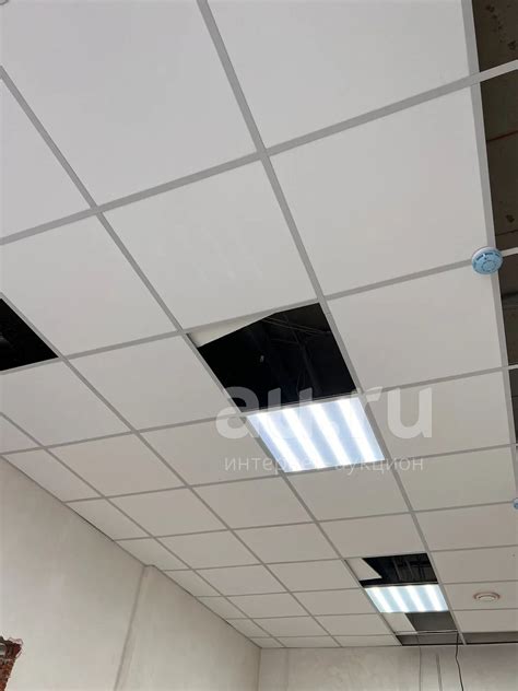 Потолочные плиты ARMstrong утолщенные — купить в Красноярске. Состояние ...