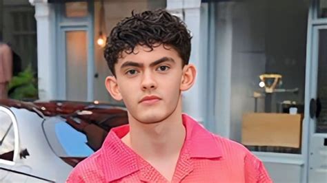 Joe Locke Teme Ser Encasillado Como Twink Gay Delgado Y Busca Nuevos Retos Abc Noticias