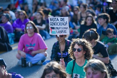 25n Multitud Reclamó El Derecho A Vivir Una Vida Plena Y Libre De