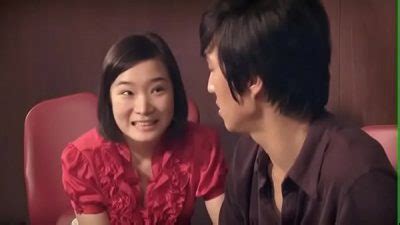 Địt em nữ sinh ngây thơ trong cửa hàng truyện tranh Phim Sex Phim Sex Hay Xem Phim Sex HD