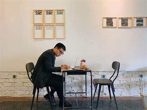 Th Y Gi O Hot Boy Tr N Tu N T G Y S T V I Lo T Th Nh T Ch Ng N Human Online