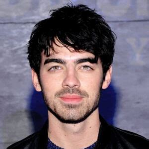 25 Ways to Style Your Hair Like Joe Jonas Haircuts - 2023