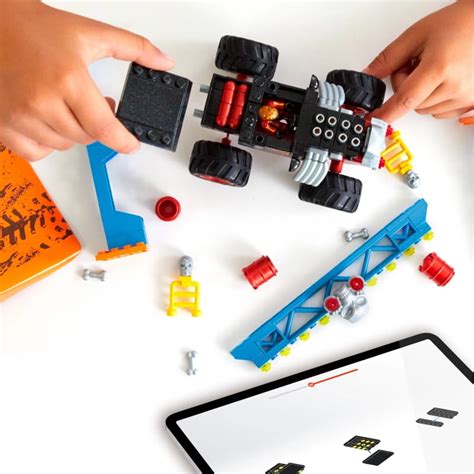 Mega Hot Wheels Klocki Monster Truck Bone Shaker Kaskaderska Sztuczka Klocki Hot Wheels