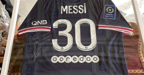 Francisco Agradeció A Lionel Messi Por La Camiseta Del Psg Y Lo Elogió “nunca Se Te Subieron