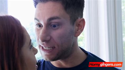 Couple Sneaks Inside A House To Engage In Hot Banging