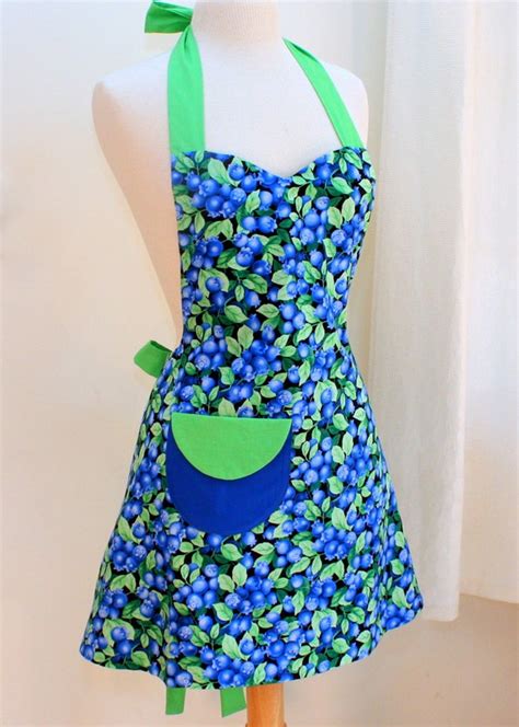 Womens Full Apron In Blueberries