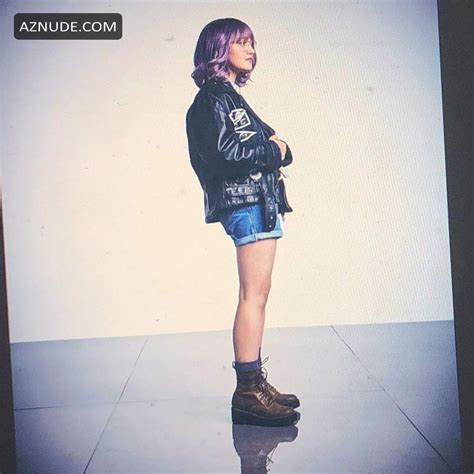 Ariela Barer Sexy And Hot Photo Collection AZNude