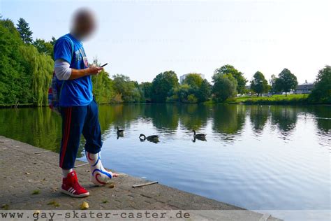 Llwc The Gay Skater Caster