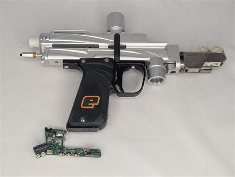 Outkast with Eblade & Extra Board. - mcarterbrown.com - Best Paintball ...