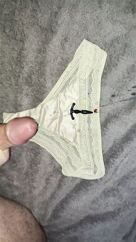 Bride S Sister The Witness Cumshot On Her Pink Thong With Wet Smell Gay Porn