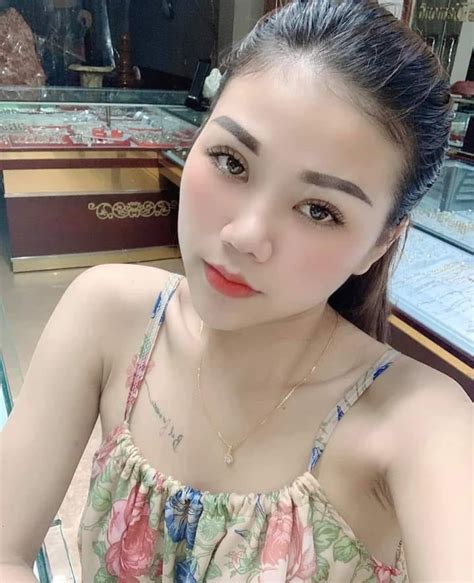 Nóng trong tuần Tiết lộ sốc về đường dây chân dài đi sex tour trên