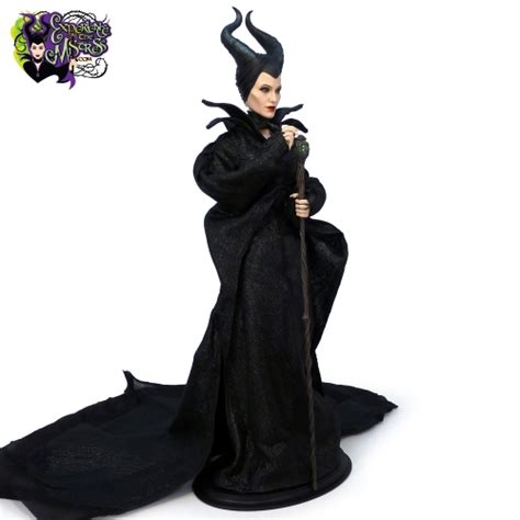 Hot Toys Presents Disney Maleficent Movie Masterpiece Collection Th Scale Collectible