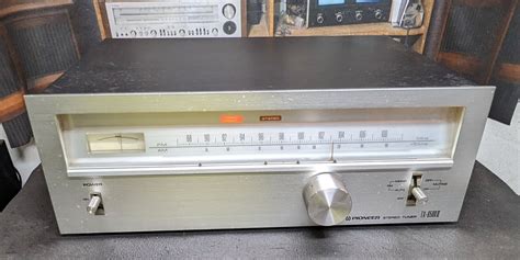 Pioneer Tx Ii Am Fm Tuner Classic Silver Face Model With White