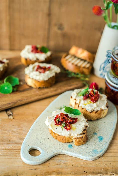 Crostini Mit Getrockneten Tomaten Und Bohnencreme Rezept Vorspeise