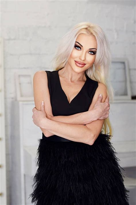 Beautiful Svetlana Y O From Kharkov With Blonde Hair Id Ladadate