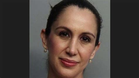 Schwangere Lehrerin hat Sex mit Schüler