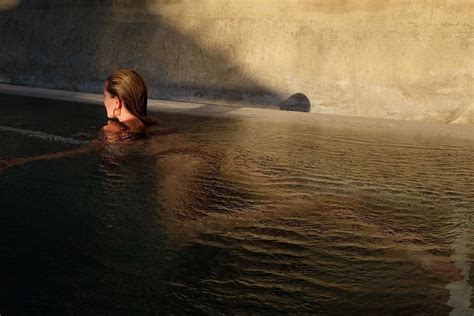 Rosie Huntington Whiteley Showed An Image In A Bikini And Nude Dresses The Fappening