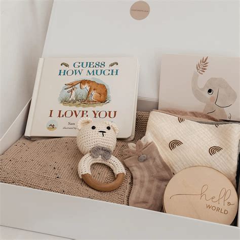newborn gift ideas 8