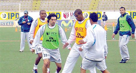 El volante uruguayo Cazulo ya entrena con el César Vallejo FUTBOL