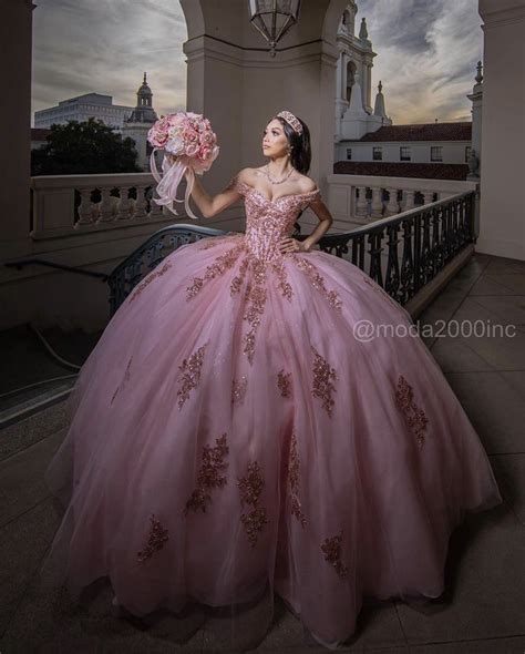 Pin By Lore Cerda On U Quinceanera Dresses Pink Pretty Quinceanera