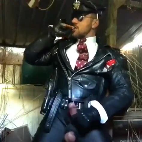 Smokin Hot Smoker ThisVid