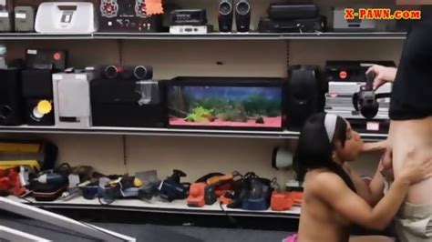 Muscular Chick Posed Naked And Pounded By Pawnkeeper