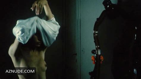 L ETREINTE NUDE SCENES AZNude