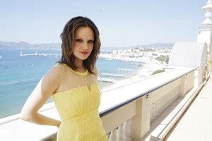 Emilia Schüle Nude Celebrities Forum FamousBoard