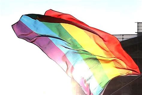 Un Colegio Cat Lico Pudo Despedir A Un Profesor De Teatro Gay Por Casarse Gracias Al Fallo De