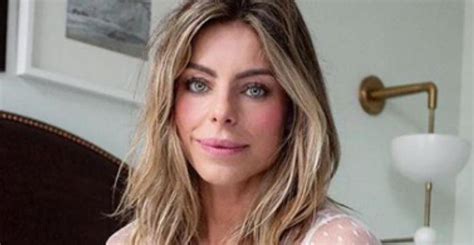 Daniella Cicarelli Eleva Temperatura Em Clique De Lingerie Transparente Deusa