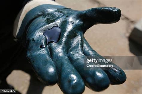 Crude Oil Sample Photos And Premium High Res Pictures Getty Images