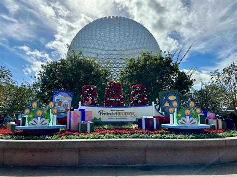 PHOTOS: 2023 EPCOT International Festival of the Holidays Sign ...