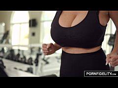 Kelly Madison S Cock Milking Morning Routine Free Mobile Porn Videos