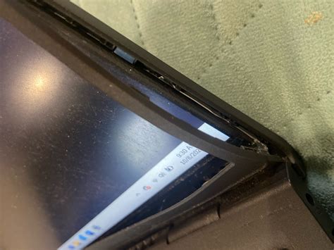 ‎Repeat Screen-Casing Failure on Dell Inspiron 15 — Seeking Fair