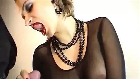 Handjob Von Domina Milf Nikkie Xhamster