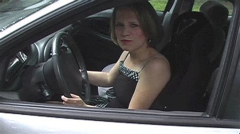 Ellie Faye Car Breakdown Masturbation Blowjob With Facial Wmv Sd Naughty Milf Ellie Faye