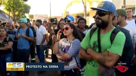 Manifestantes Fecham Port Es Do Complexo De Tubar O No Es Esp Rito