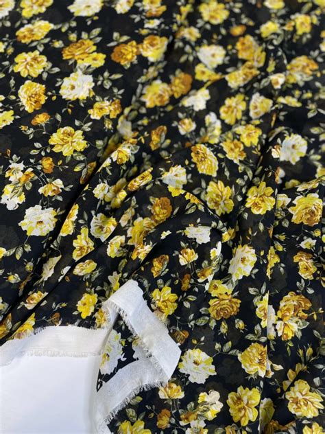 Черный шифон с цветами — купить в интернет-магазине Tessitore | Москва