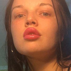 First Mistress Nude Photo 0001